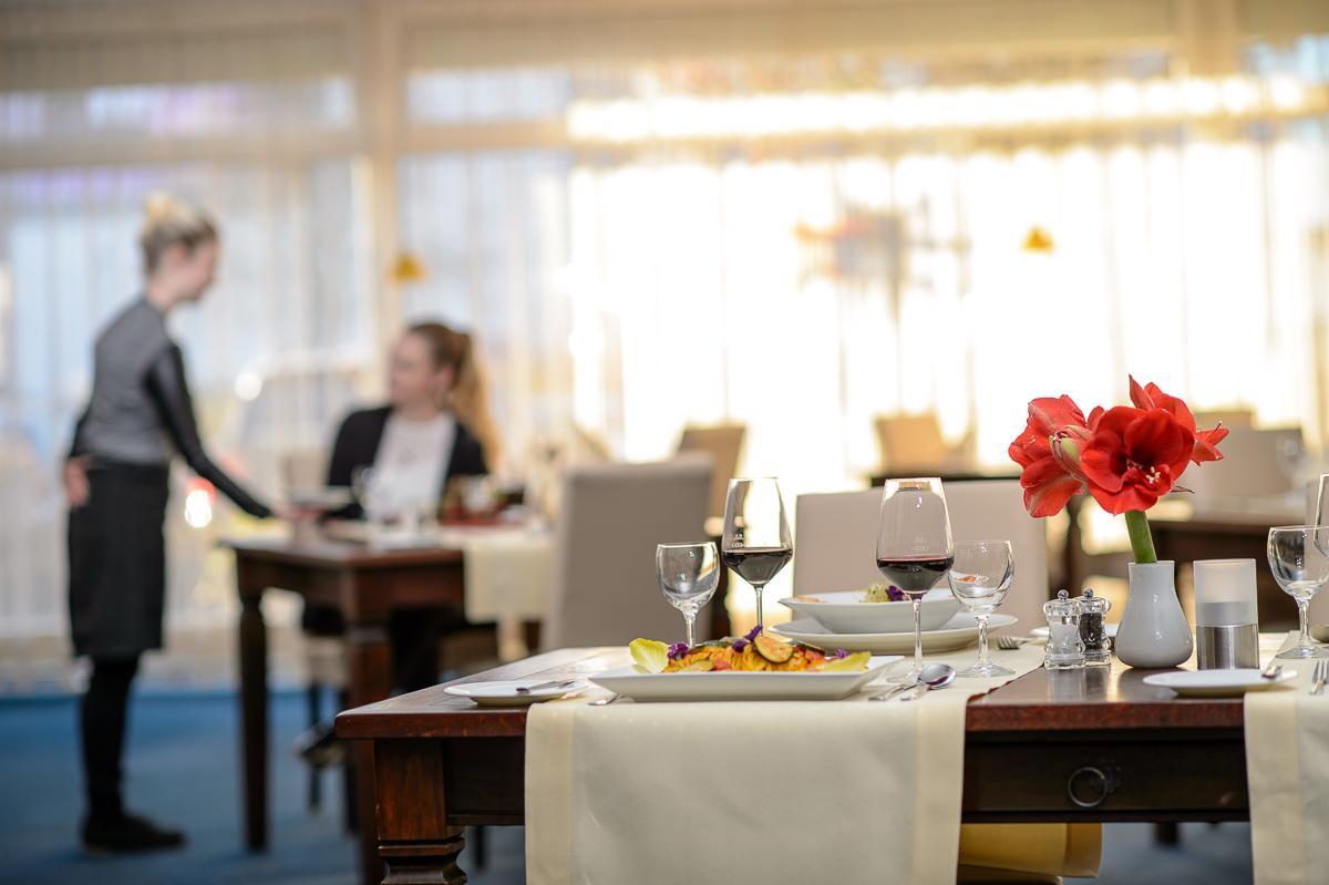 Euro Park Hotel Hennef Hennef  Bagian luar foto